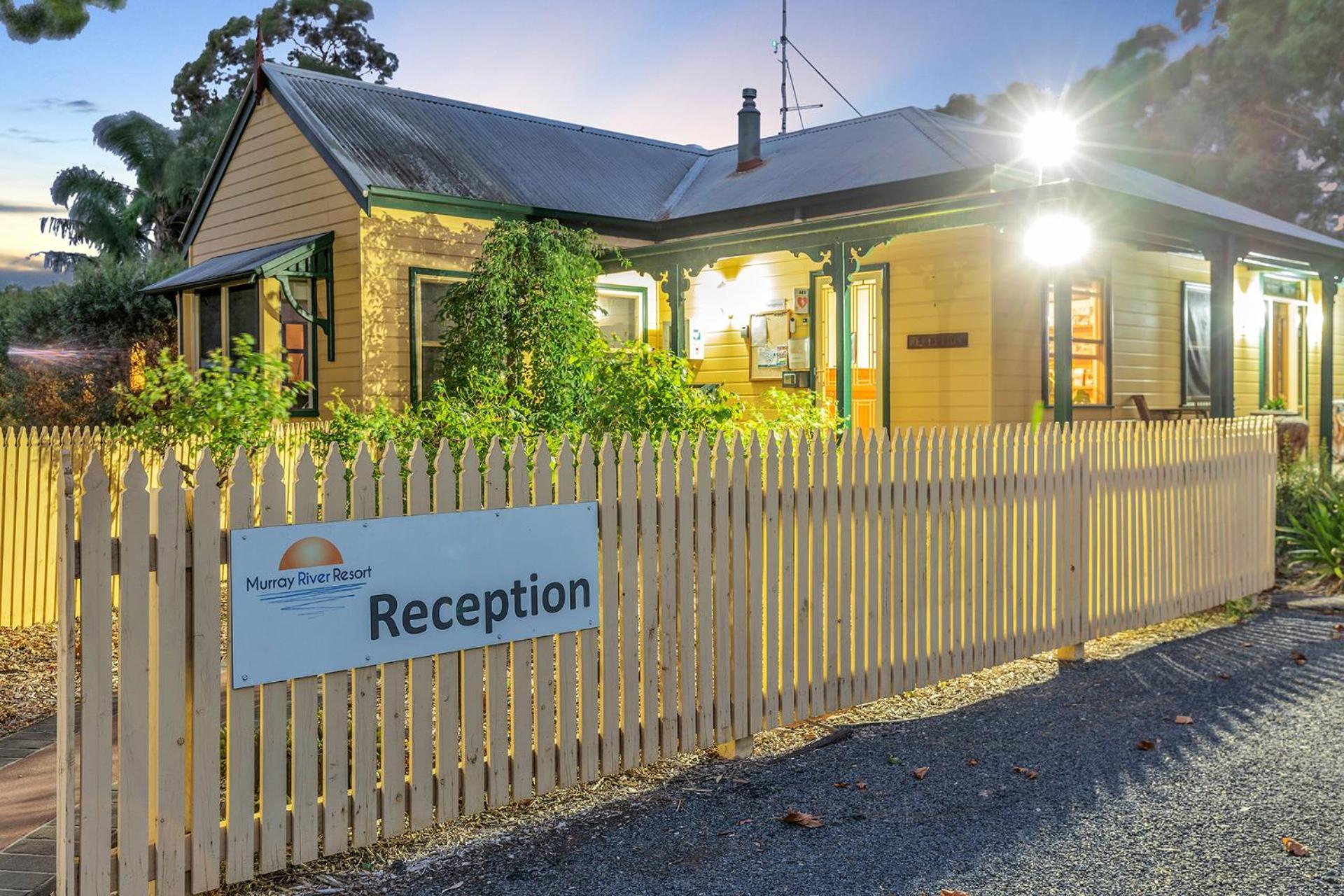 Murray River Resort Moama Exterior photo