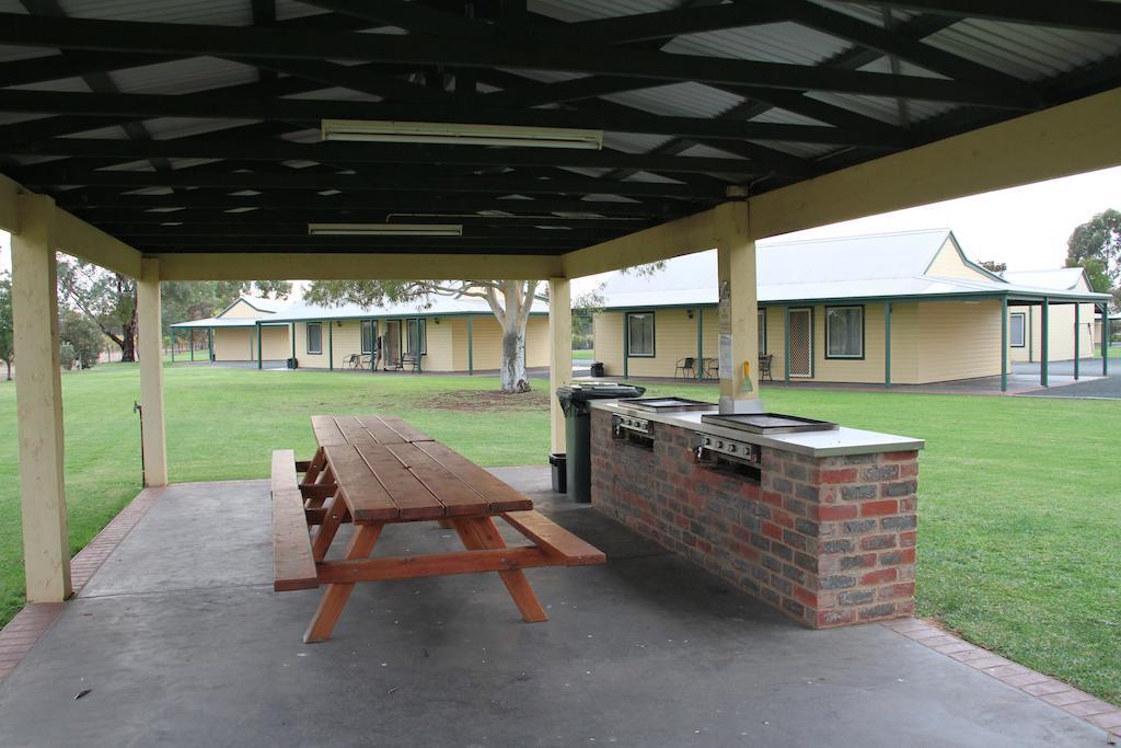 Murray River Resort Moama Exterior photo